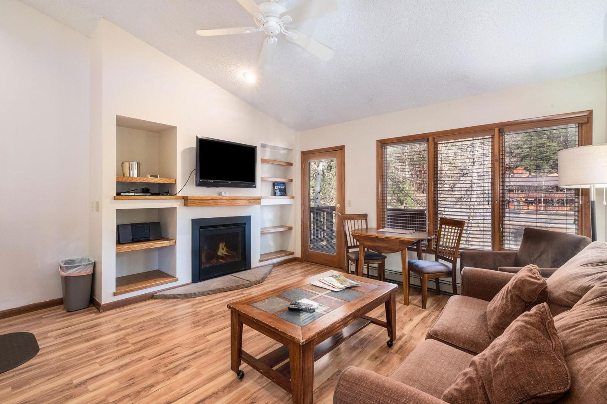 Boulder Brook On Fall River エステス・パーク 部屋 写真